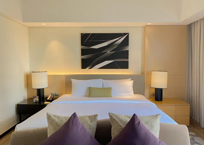 Premier Room
